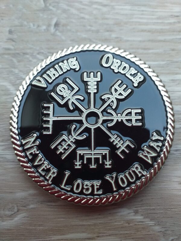 LUMINOUS Viking Order Vegvisir – Viking/Norse Compass Wayfarer Symbol Challenge Coin/Totem – 50mm